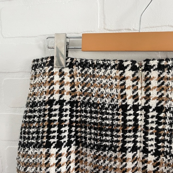 Marc Cain Mini Skirt Academia Wool blend Plaid Houndstooth Neutral Tan Cream 8 - Picture 11 of 13